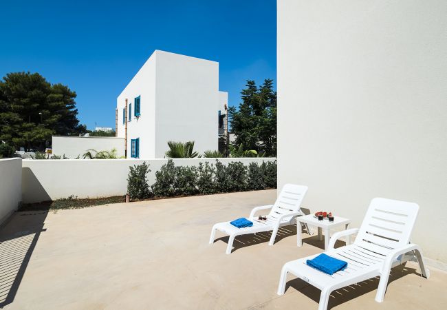 Apartment in San Vito Lo Capo - Apartment with terrace, 80 metres from the beasch of San Vito lo Capo, Sicily Apartment in San Vito Lo Capo - Apartment with terrace, 80 metres from the beasch of San Vito lo Capo, Sicily