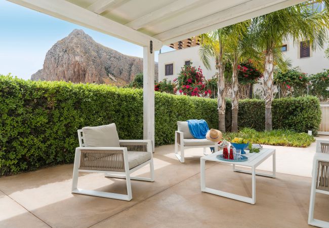 Apartment in San Vito Lo Capo - House with terrace, 80 metres from beach of San Vito lo Capo, Sicily Apartment in San Vito Lo Capo - House with terrace, 80 metres from beach of San Vito lo Capo, Sicily