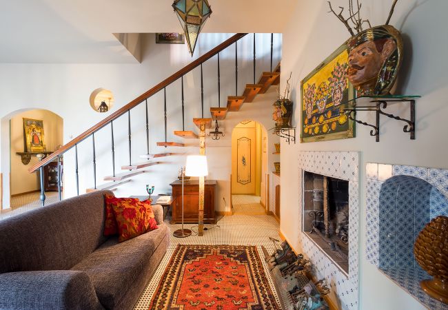 Villa in Taormina - Premium villa with pool in Taormina, Sicily - 10 pax Villa in Taormina - Premium villa with pool in Taormina, Sicily - 10 pax