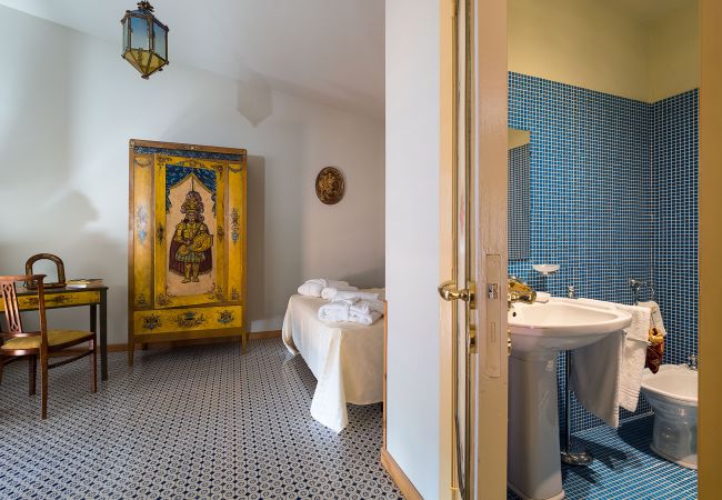 Villa in Taormina - Premium villa with pool in Taormina, Sicily - 10 pax Villa in Taormina - Premium villa with pool in Taormina, Sicily - 10 pax