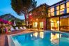 Villa in Taormina - Premium villa with pool in Taormina, Sicily - 10 pax Villa in Taormina - Premium villa with pool in Taormina, Sicily - 10 pax