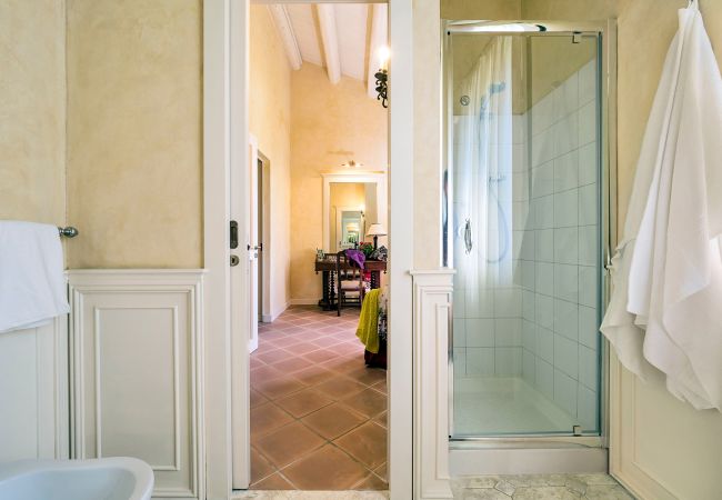 Villa in Siracusa - Four Seasons Villa in Syracuse, Sicily Villa in Siracusa - Four Seasons Villa in Syracuse, Sicily