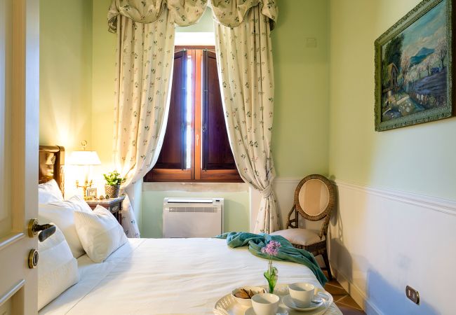 Villa in Siracusa - Four Seasons Villa in Syracuse, Sicily Villa in Siracusa - Four Seasons Villa in Syracuse, Sicily