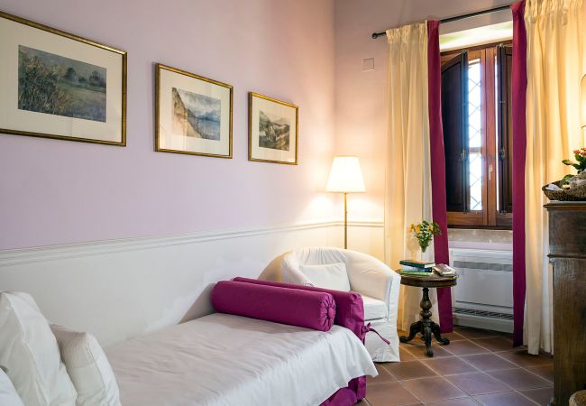 Villa in Siracusa - Four Seasons Villa in Syracuse, Sicily Villa in Siracusa - Four Seasons Villa in Syracuse, Sicily