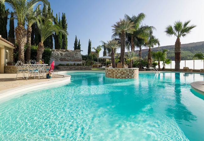 Villa in Agrigento - Splendid villa with pool, wellness area, football pitch in Agrigento - 14 pax Villa in Agrigento - Splendid villa with pool, wellness area, football pitch in Agrigento - 14 pax