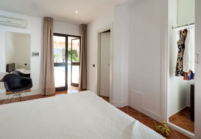 Villa in Agrigento - Splendid villa with pool, wellness area, football pitch in Agrigento - 14 pax Villa in Agrigento - Splendid villa with pool, wellness area, football pitch in Agrigento - 14 pax