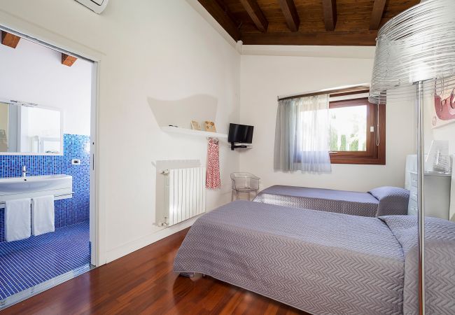 Villa in Agrigento - Splendid villa with pool, wellness area, football pitch in Agrigento - 14 pax Villa in Agrigento - Splendid villa with pool, wellness area, football pitch in Agrigento - 14 pax