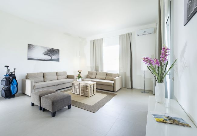 Villa in Marsala - Villa with pool by the sea, Marsala, Sicily Villa in Marsala - Villa with pool by the sea, Marsala, Sicily