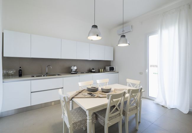 Villa in Marsala - Villa with pool by the sea, Marsala, Sicily Villa in Marsala - Villa with pool by the sea, Marsala, Sicily