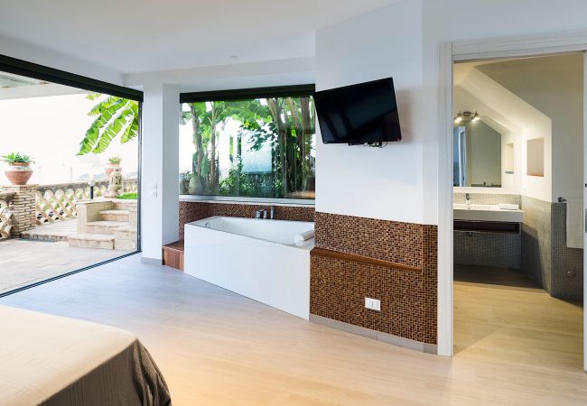 Villa in Letojanni - Premium villa with pool in Taormina, Sicily - 8 pax Villa in Letojanni - Premium villa with pool in Taormina, Sicily - 8 pax