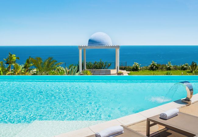 Villa in Letojanni - Premium villa with pool in Taormina, Sicily - 8 pax