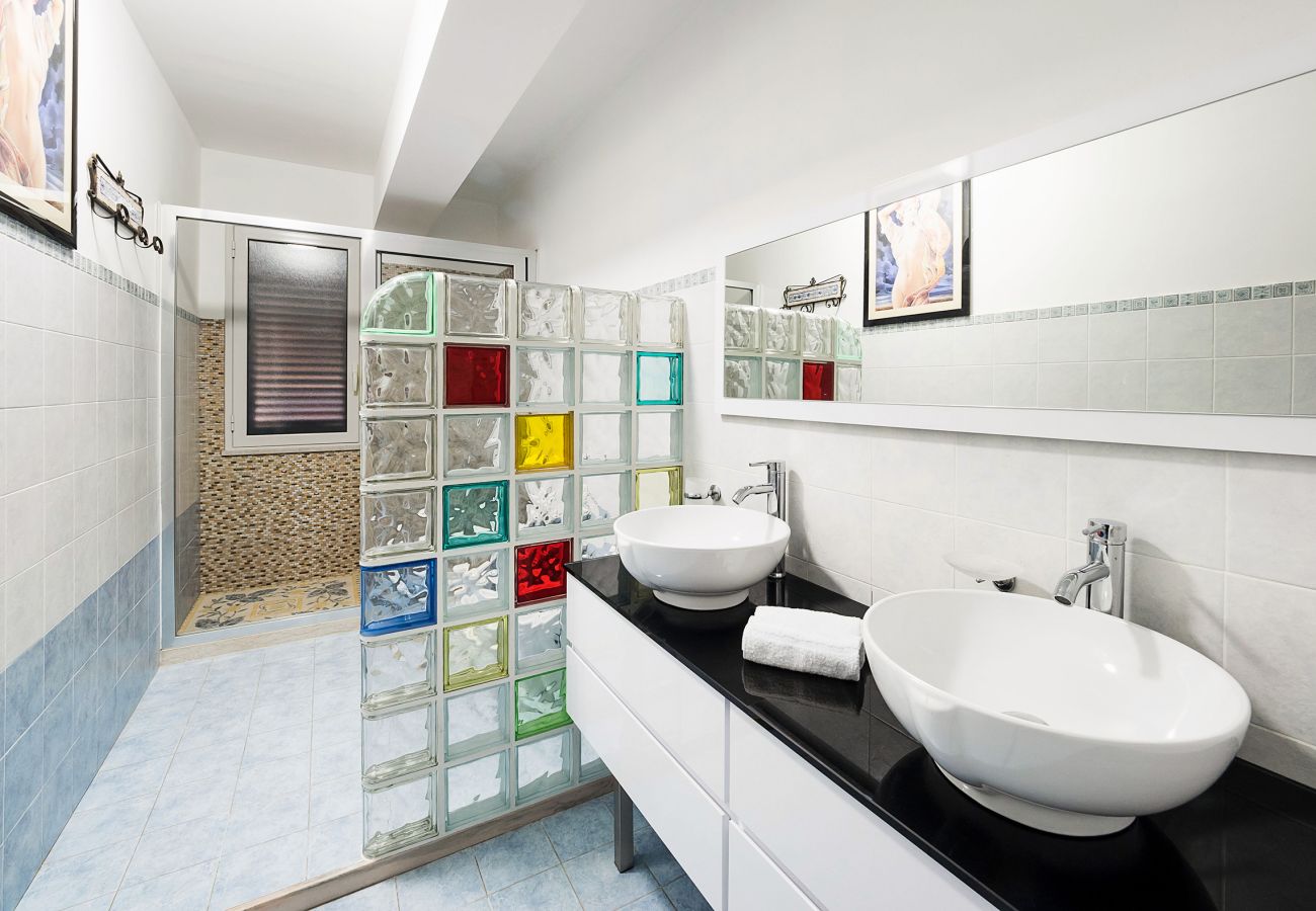 Villa in Letojanni - Premium villa with pool in Taormina, Sicily - 8 pax Villa in Letojanni - Premium villa with pool in Taormina, Sicily - 8 pax