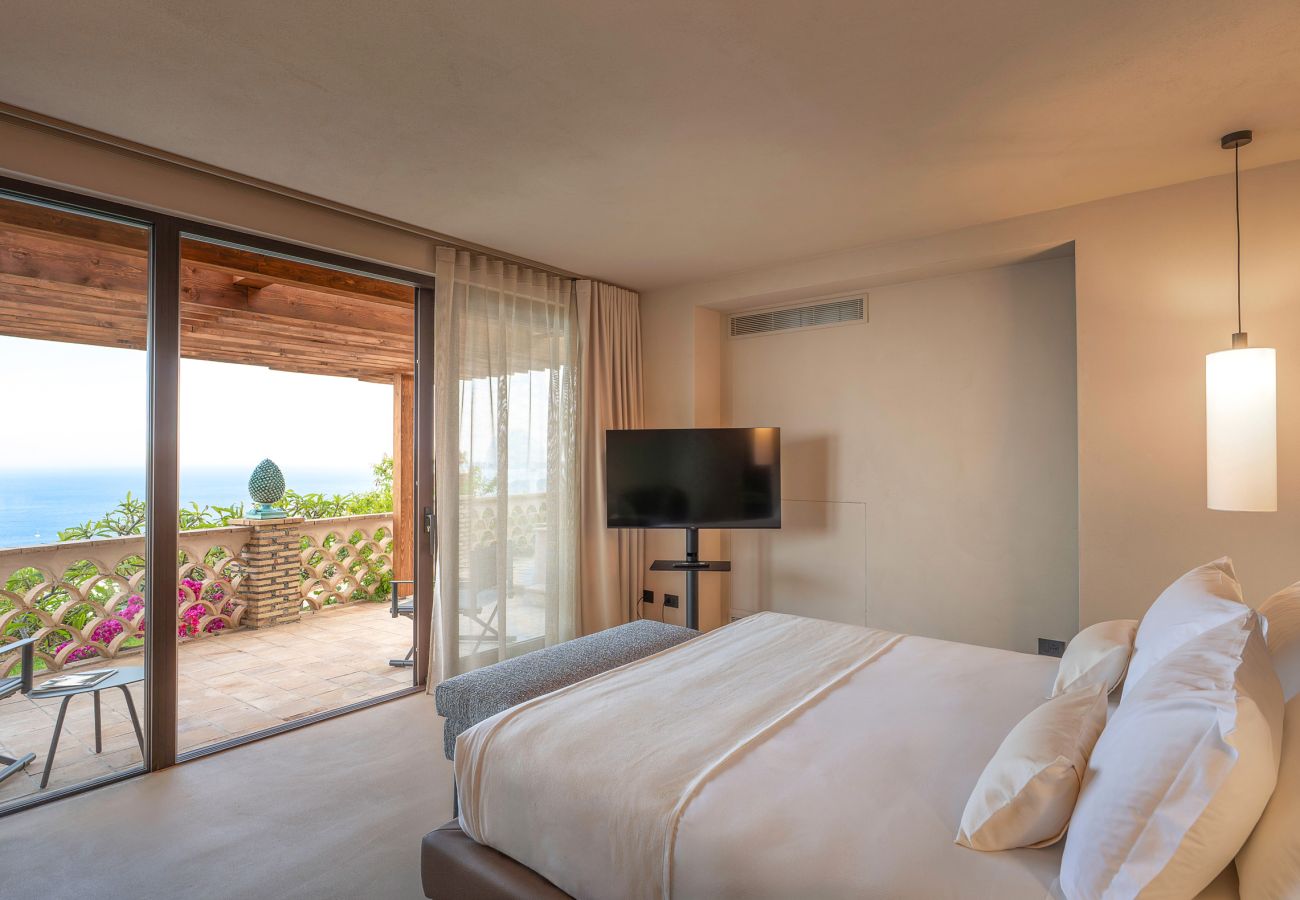 Villa in Letojanni - Premium villa with pool in Taormina, Sicily - 8 pax