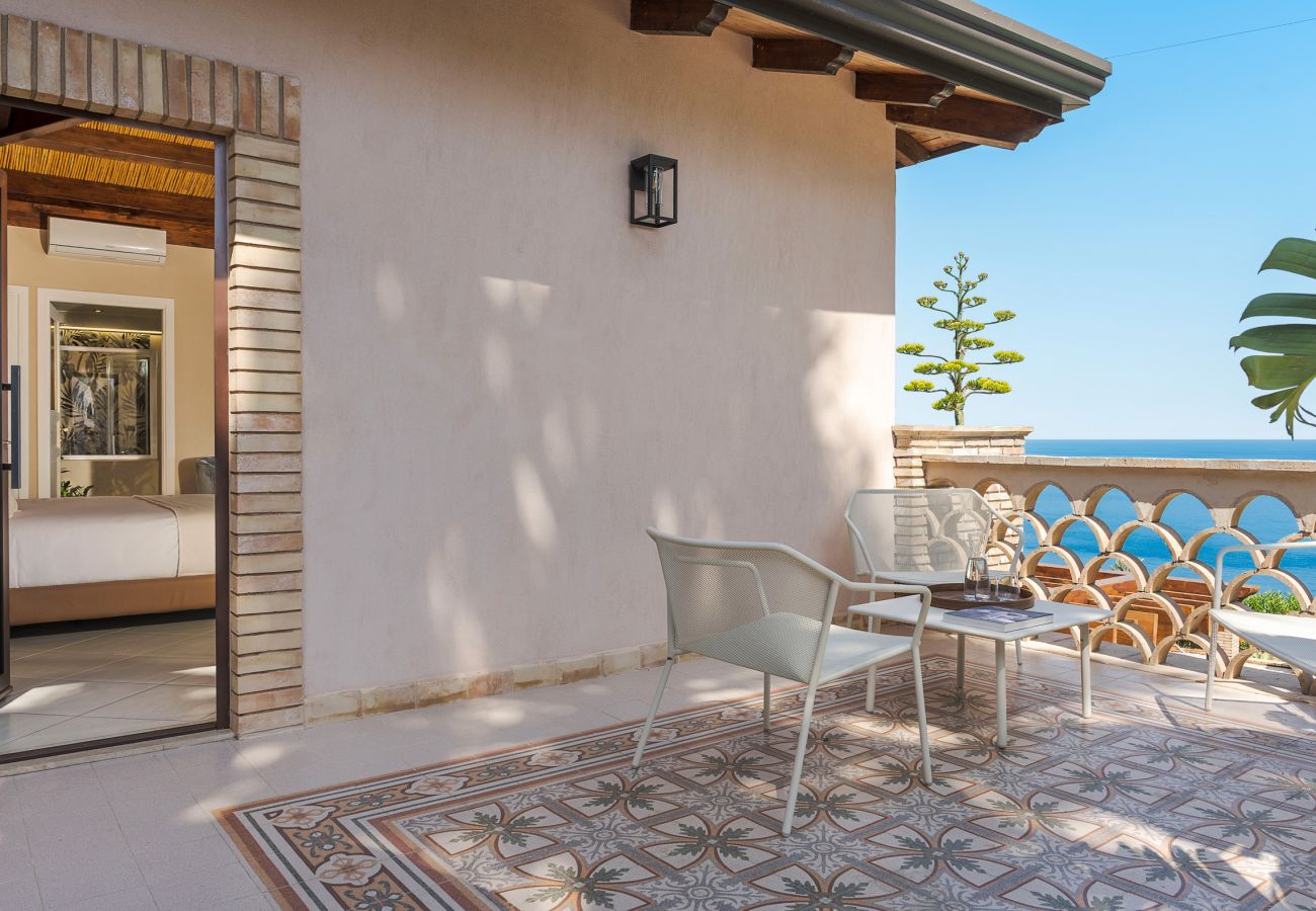 Villa in Letojanni - Premium villa with pool in Taormina, Sicily - 8 pax
