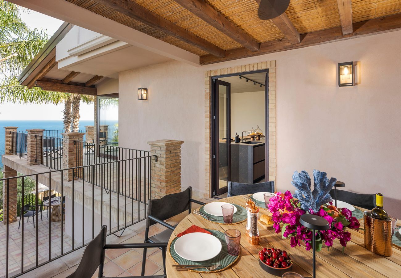 Villa in Letojanni - Premium villa with pool in Taormina, Sicily - 8 pax
