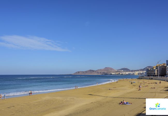 House in Las Palmas de Gran Canaria - Apartment with great  Balcony at the sea by CanariasGetaway