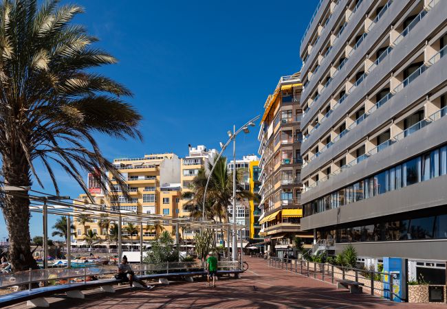 House in Las Palmas de Gran Canaria - Lovely balcony sea views By CanariasGetaway  House in Las Palmas de Gran Canaria - Lovely balcony sea views By CanariasGetaway