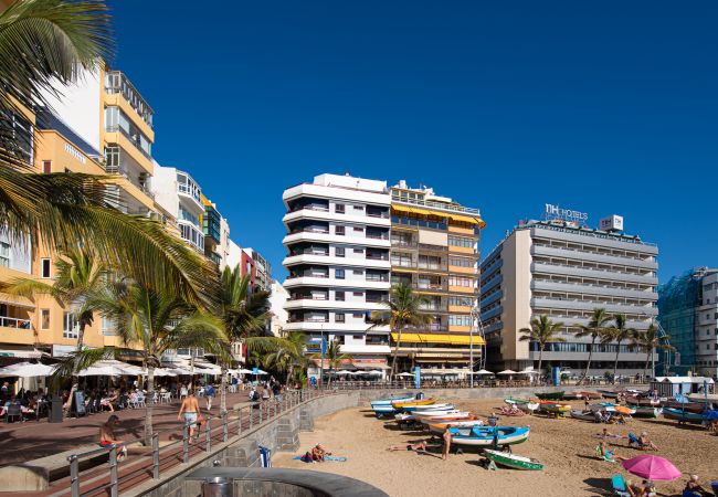 House in Las Palmas de Gran Canaria - Apartment with great  Balcony at the sea by CanariasGetaway