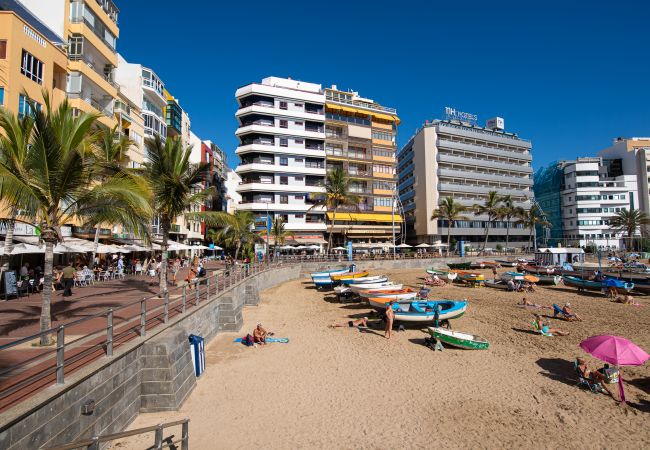 House in Las Palmas de Gran Canaria - Lovely balcony sea views By CanariasGetaway  House in Las Palmas de Gran Canaria - Lovely balcony sea views By CanariasGetaway