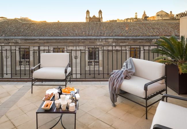 Apartment in Catania - Luxury apartment with terrace in the historical centre of Catania, Sicily Apartment in Catania - Luxury apartment with terrace in the historical centre of Catania, Sicily