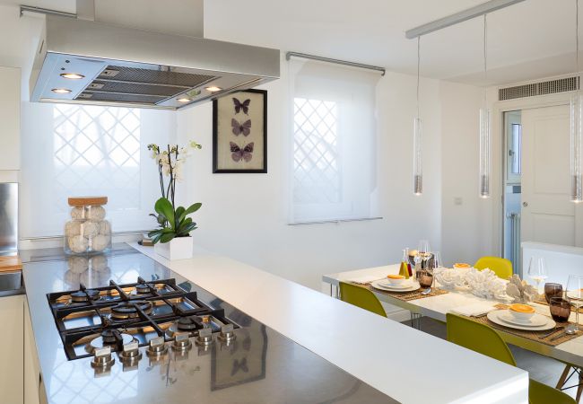 Apartment in Catania - Luxury apartment with terrace in the historical centre of Catania, Sicily Apartment in Catania - Luxury apartment with terrace in the historical centre of Catania, Sicily