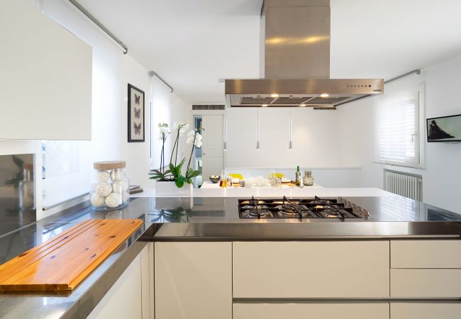 Apartment in Catania - Luxury apartment with terrace in the historical centre of Catania, Sicily Apartment in Catania - Luxury apartment with terrace in the historical centre of Catania, Sicily