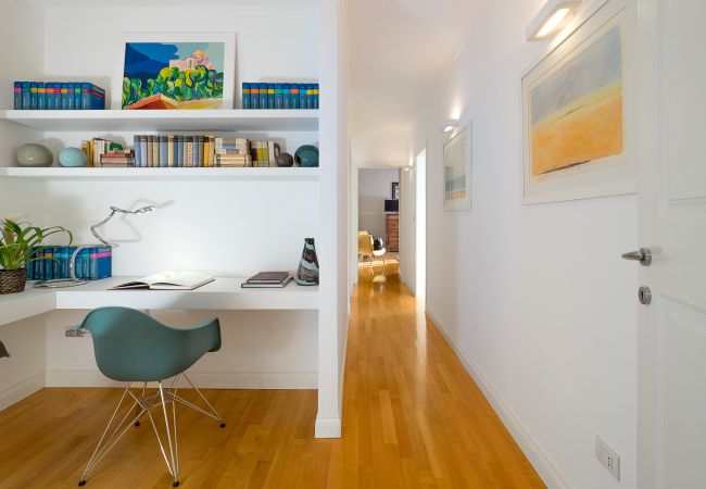 Apartment in Catania - Luxury apartment with terrace in the historical centre of Catania, Sicily Apartment in Catania - Luxury apartment with terrace in the historical centre of Catania, Sicily