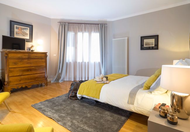 Apartment in Catania - Luxury apartment with terrace in the historical centre of Catania, Sicily Apartment in Catania - Luxury apartment with terrace in the historical centre of Catania, Sicily