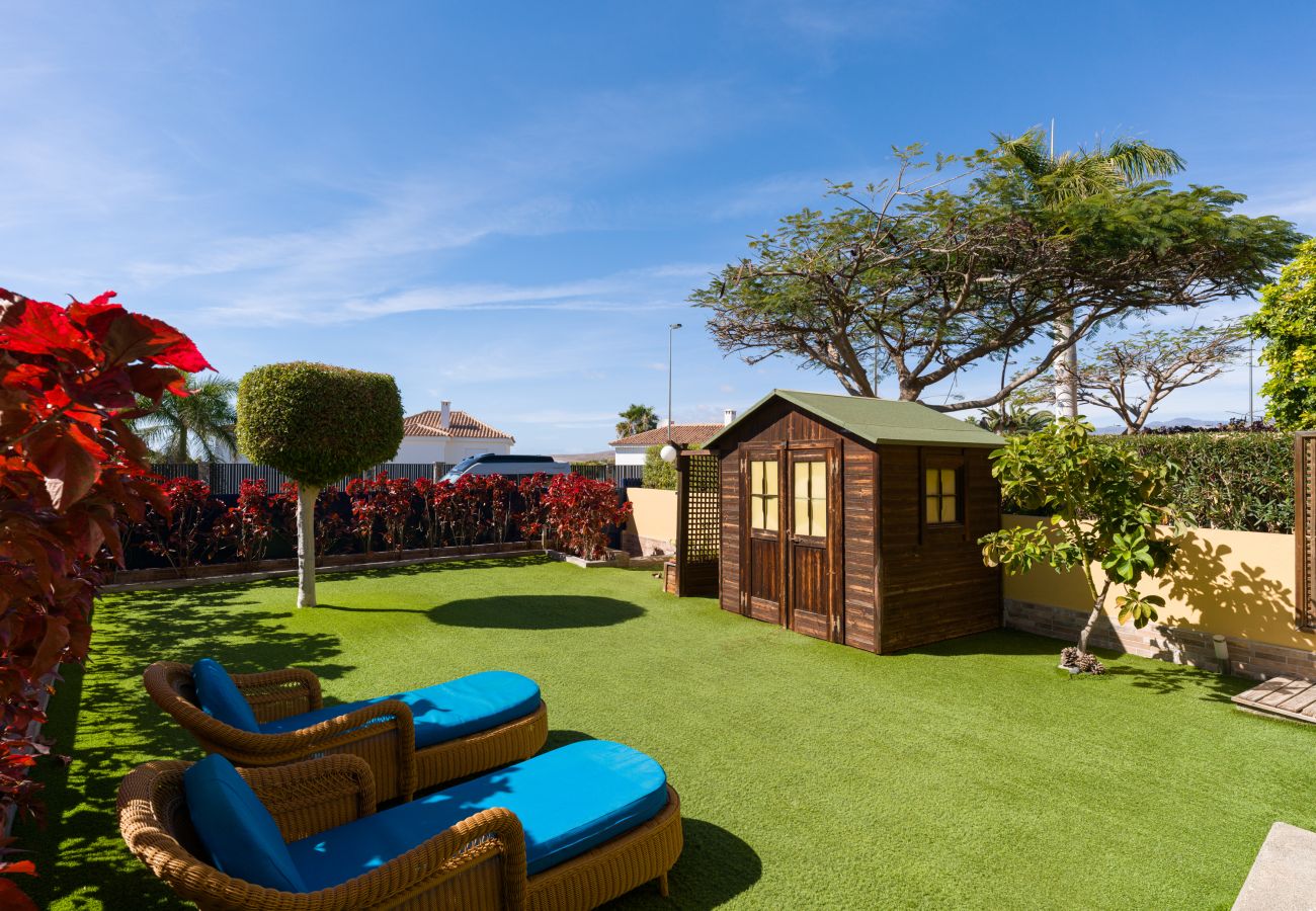 Bungalow in Maspalomas - Nice duplex in Meloneras by CanariasGetaway