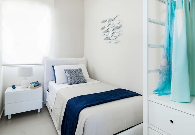 Villa in Siracusa - Design sea front villa with mini pool  in Fontane Bianche, Sicily Villa in Siracusa - Design sea front villa with mini pool  in Fontane Bianche, Sicily