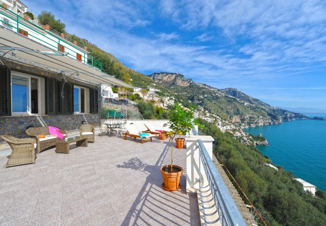 House in Praiano - Casa La Ulivella - Large Terrace Overlooking the sea House in Praiano - Casa La Ulivella - Large Terrace Overlooking the sea