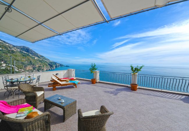 House in Praiano - Casa La Ulivella - Large Terrace Overlooking the sea House in Praiano - Casa La Ulivella - Large Terrace Overlooking the sea