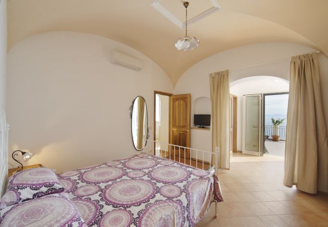 House in Praiano - Casa La Ulivella - Large Terrace Overlooking the sea House in Praiano - Casa La Ulivella - Large Terrace Overlooking the sea