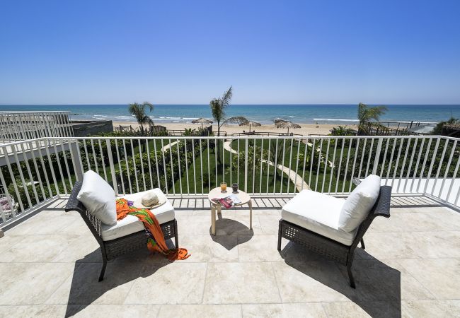  in Donnalucata - Beach front holiday apartment in Ragusa, Sicily - Marina