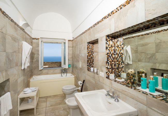 Villa in Praiano - Villa Panorama - Garden overlooking the sea and Sauna Villa in Praiano - Villa Panorama - Garden overlooking the sea and Sauna