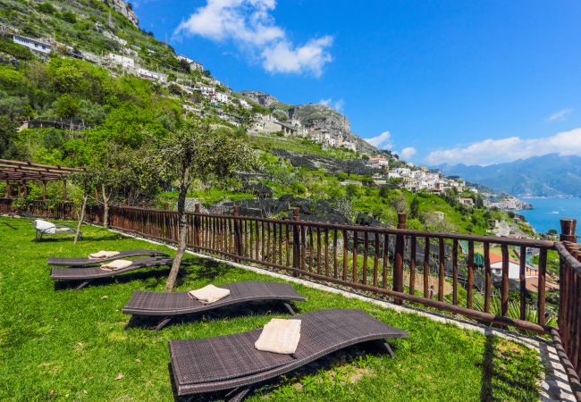 Villa in Amalfi - Villa Alba di Amalfi - With infinity pool and sea Villa in Amalfi - Villa Alba di Amalfi - With infinity pool and sea