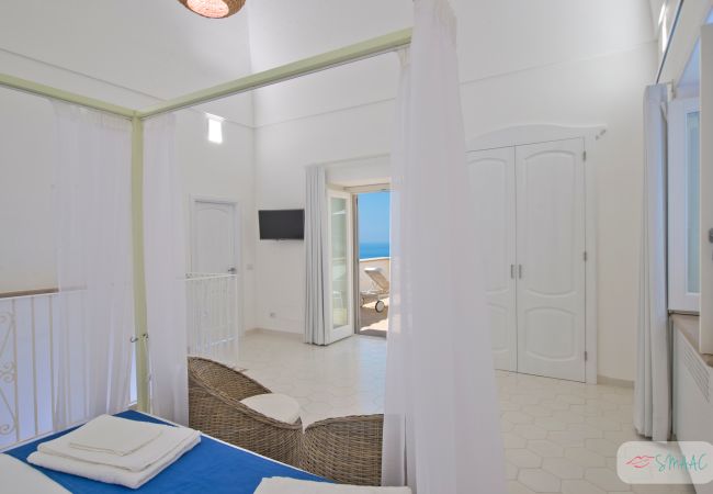 Villa in Praiano - Villa Imperati - Splendid villa with private pool overlooking the sea Villa in Praiano - Villa Imperati - Splendid villa with private pool overlooking the sea