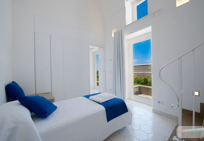 Villa in Praiano - Villa Imperati - Splendid villa with private pool overlooking the sea Villa in Praiano - Villa Imperati - Splendid villa with private pool overlooking the sea