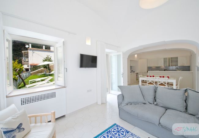 Villa in Praiano - Villa Imperati - Splendid villa with private pool overlooking the sea Villa in Praiano - Villa Imperati - Splendid villa with private pool overlooking the sea