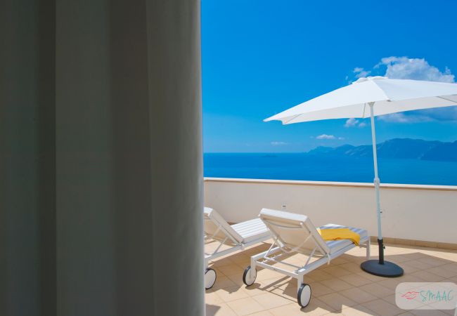 Villa in Praiano - Villa Imperati - Splendid villa with private pool overlooking the sea