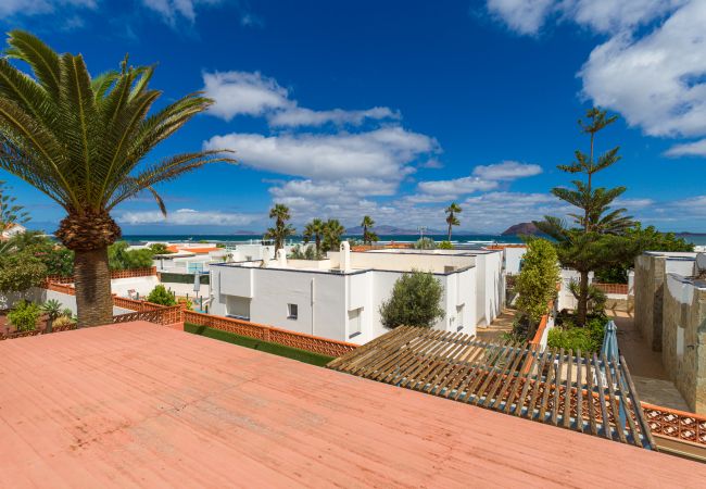 Villa in Corralejo - Long Beach with pool By CanariasGetaway  Villa in Corralejo - Long Beach with pool By CanariasGetaway