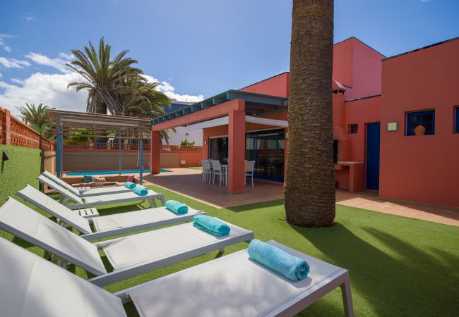 Villa in Corralejo - Long Beach with pool By CanariasGetaway  Villa in Corralejo - Long Beach with pool By CanariasGetaway