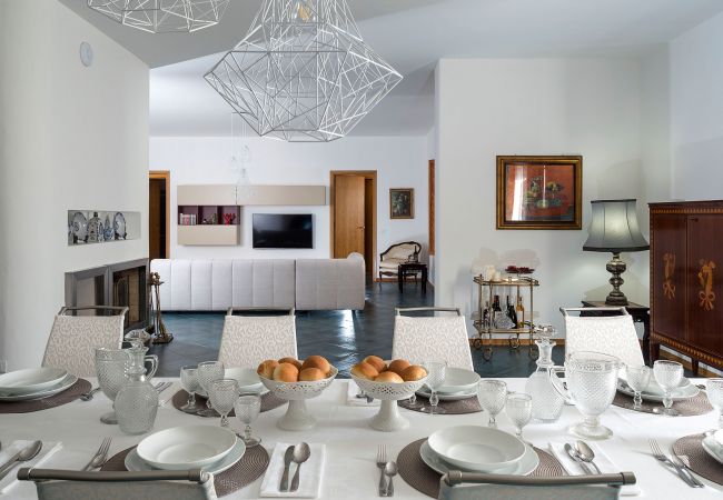 Villa in Paceco - Villa with pool, 450 metres from sea, near Trapani, Sicily - 14 pax Villa in Paceco - Villa with pool, 450 metres from sea, near Trapani, Sicily - 14 pax