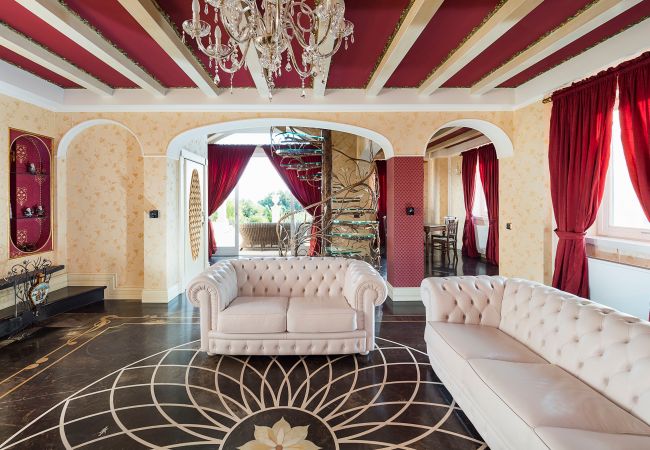 Villa in Scicli - Pool villa with wellness area, 1,5 km sea of Donnalucata, Scicli Villa in Scicli - Pool villa with wellness area, 1,5 km sea of Donnalucata, Scicli