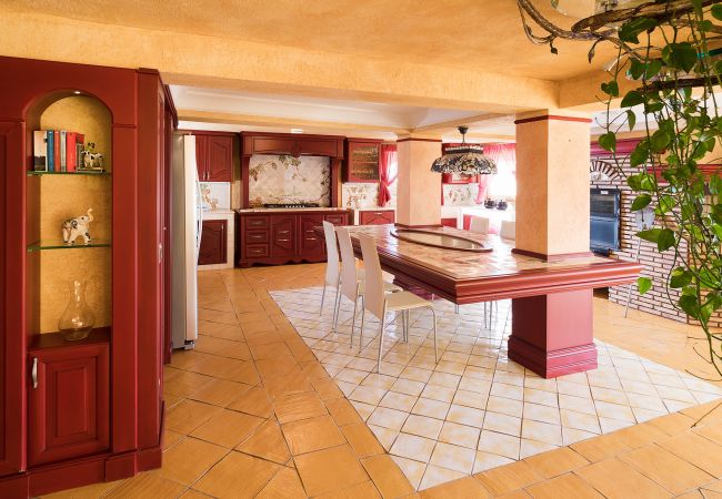 Villa in Scicli - Pool villa with wellness area, 1,5 km sea of Donnalucata, Scicli Villa in Scicli - Pool villa with wellness area, 1,5 km sea of Donnalucata, Scicli