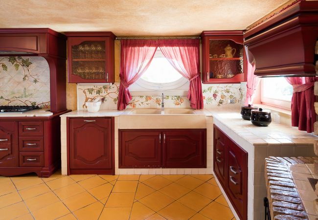 Villa in Scicli - Pool villa with wellness area, 1,5 km sea of Donnalucata, Scicli Villa in Scicli - Pool villa with wellness area, 1,5 km sea of Donnalucata, Scicli