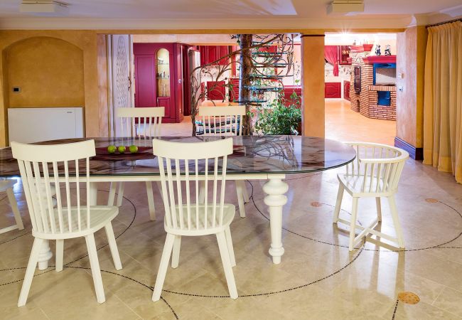 Villa in Scicli - Pool villa with wellness area, 1,5 km sea of Donnalucata, Scicli Villa in Scicli - Pool villa with wellness area, 1,5 km sea of Donnalucata, Scicli