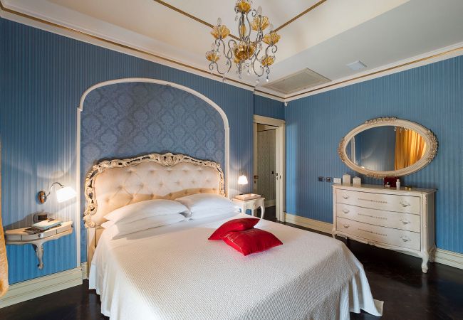 Villa in Scicli - Pool villa with wellness area, 1,5 km sea of Donnalucata, Scicli Villa in Scicli - Pool villa with wellness area, 1,5 km sea of Donnalucata, Scicli