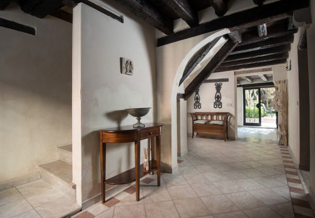 Apartment in Santa Croce - Elegant apartment with garden, in S.Croce, Venice Apartment in Santa Croce - Elegant apartment with garden, in S.Croce, Venice