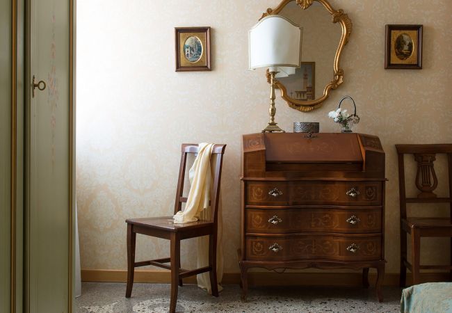 Apartment in Santa Croce - Elegant apartment with private terrace in S.Croce, Venice Apartment in Santa Croce - Elegant apartment with private terrace in S.Croce, Venice